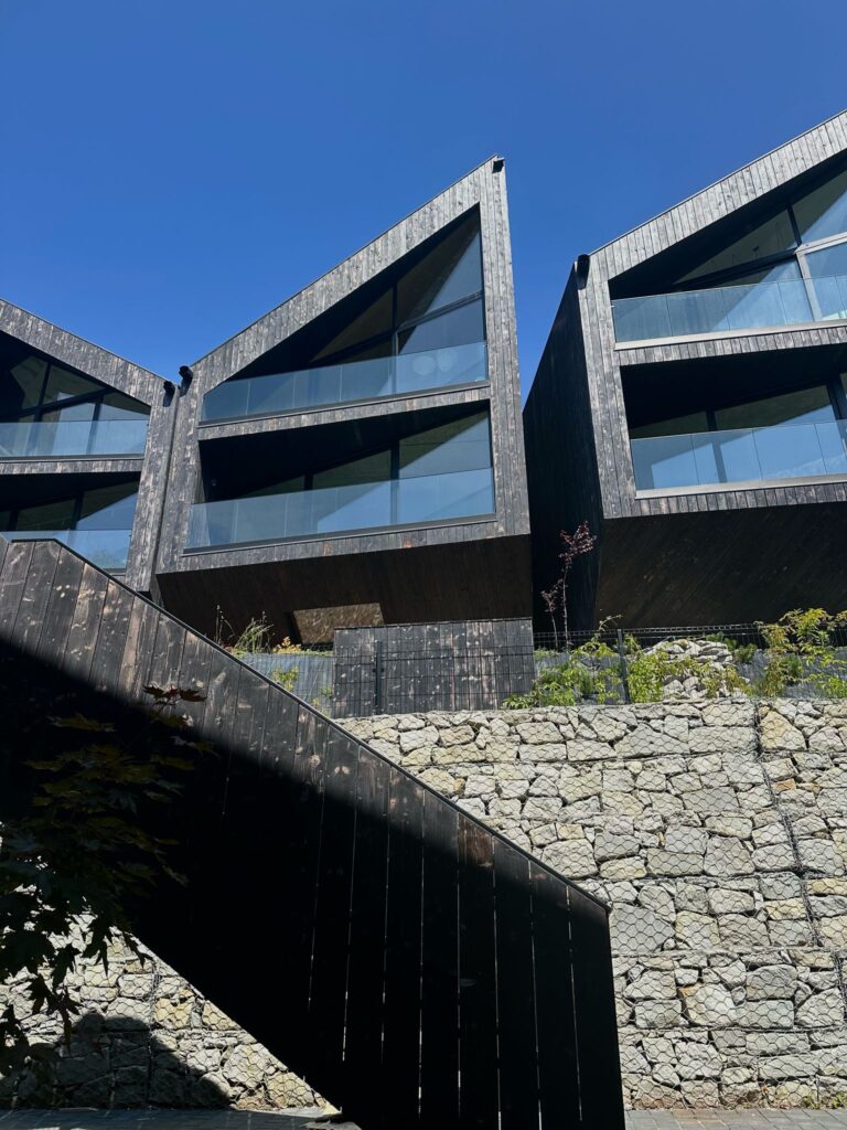 WhatsApp Image 2025-06-16 at 18.04.45