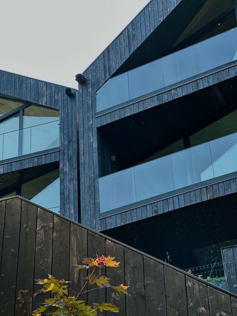 WhatsApp Image 2025-06-16 at 18.04.48 (3)