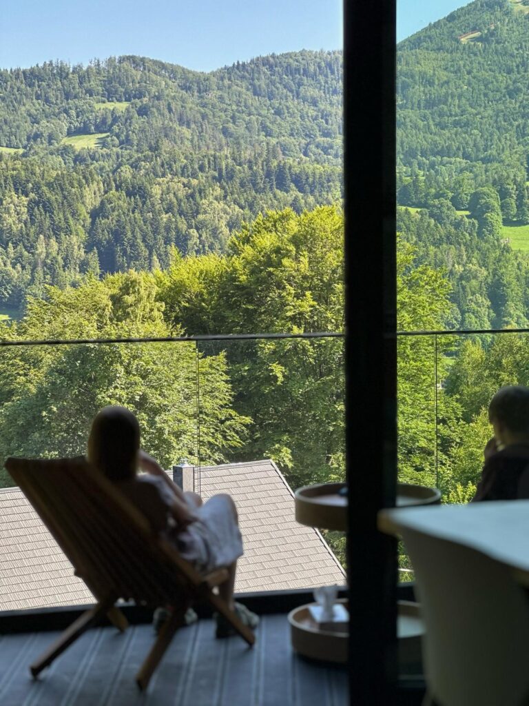 WhatsApp Image 2025-06-16 at 18.12.53 (1)